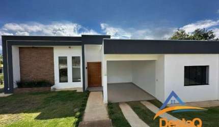 CASA CONDOMINIO VALE DO LUAR