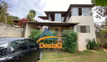 CASA 02 SUITES BAIRRO LUNDCEIA