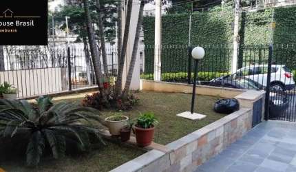 Apartamento em Santana com 2 dormitórios e duas vagas.