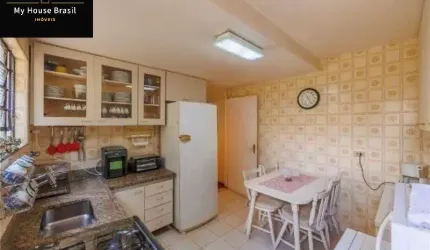 Casa para locação com 3 quartos e 1 suíte no Jardim Aeroporto, São Paulo-SP: espaçosa e moderna, com 180m².