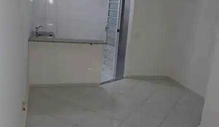 Casa para locação em SP, Parada Inglesa! 2 quartos, 1 banheiro, sem vaga, 45m². Próximo ao metrô e Shopping Tucuruvi. Agende sua visita agora!