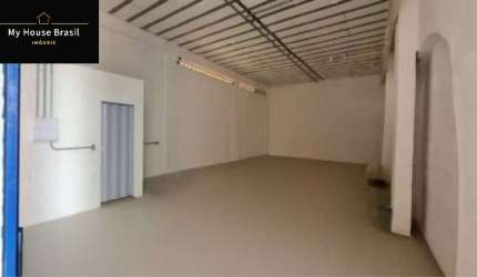 Alugue já este incrível galpão comercial no coração do Brás, São Paulo! 85m², segurança e comodidade.