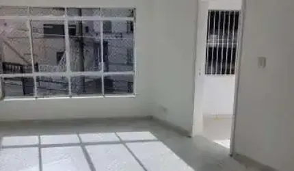 Aluguel de Apartamento em São Paulo - Jardim São Paulo: 1 Quarto, 1 Sala, 1 Banheiro.
