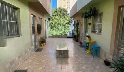 Sobrado para locação no Jardim São Paulo, São Paulo-SP! Com 2 quartos, 1 banheiro, 2 vagas, 60m²