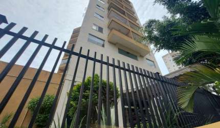 Bela oportunidade praticamente no centro de Taubaté. Imagine você morando com sua família neste amplo apartamento de 90m² com 3 quartos, sendo uma suí
