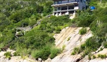 Casa em Condomínio para Venda em Arraial do Cabo, Prainha, 2 dormitórios, 2 suítes, 3 banheiros, 4 vagas