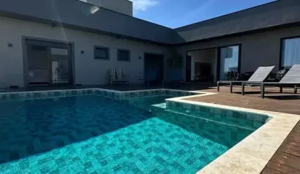 Casa em Condomínio Fechado com acesso à represa !