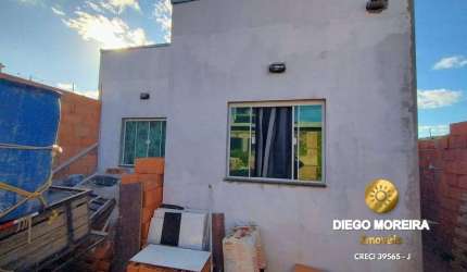 Casa à venda em bairro residencial Terra Preta