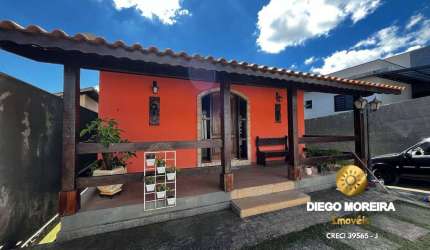Casa à venda em Terra Preta – Conforto, Estilo e Muito Espaço!