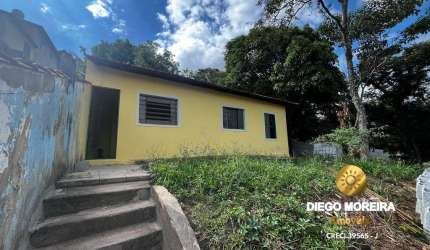 Casa à venda com ótimo potencial! Oportunidade em Atibaia!