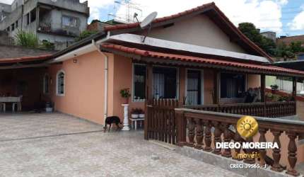 Casa á venda em Terra Preta com 3 dormitórios, sendo 1 suíte