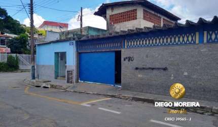 Casa á venda no centro de Terra Preta - 220 m²