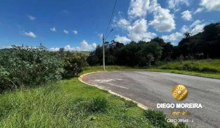 Terreno à Venda no Condomínio Elementum!