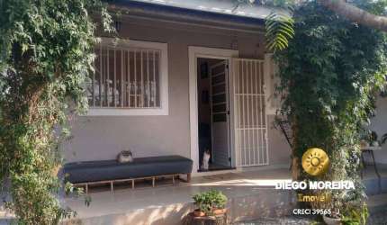 Casa à venda em Terra Preta com 2 dormitórios