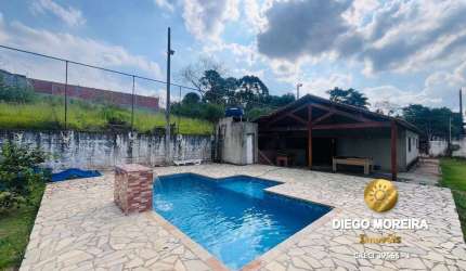 Casa à venda em Terra Preta - Oportunidade imperdível!