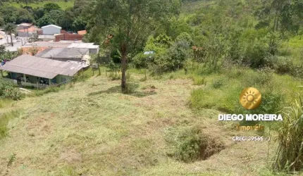 Terreno à venda em bairro residencial de Terra Preta