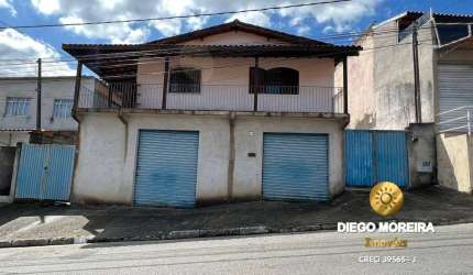 Casa à venda com 2 salões em Terra Preta