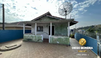 Imóvel à venda em Terra Preta com 3 casas próximo ao centro