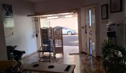 Casa para Venda em Sertãozinho, Jardim Santa Rosa Ii, 2 dormitórios, 1 banheiro, 1 vaga