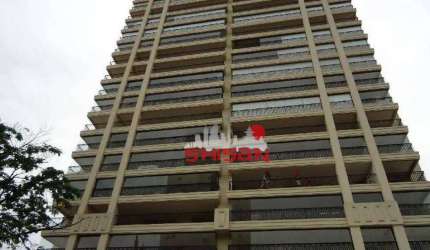 Apartamento em Chacara Klabin com 245m²