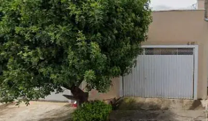 Casa para Venda em Bauru, Jardim Carolina, 3 dormitórios, 1 suíte, 2 banheiros, 2 vagas