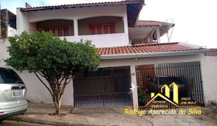 Sobrado A Venda - SOBRADO ÚNICO COM DUAS CASAS INDEPENDENTES