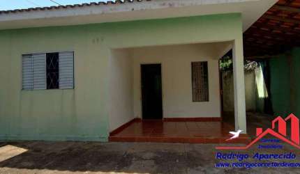 Casa a venda 3 dormitórios + Edícula de 5 cômodos - Recanto dos Pássaros