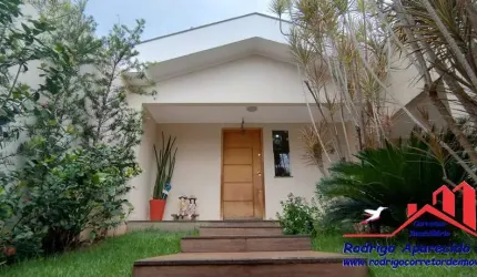 Vendo Casa Espaçosa 3 Dormitórios no São Conrado - Birigui.
