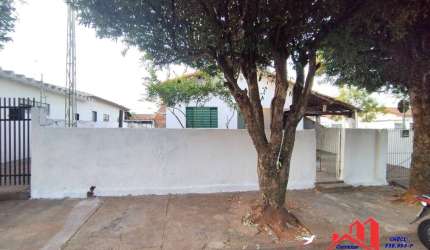 Vendo Casa de 3 Dormitórios de Esquina - Cidade Jardim - Birigui