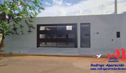 Linda Casa à Venda: Suíte com Closet no Residencial Acapulco, Birigui