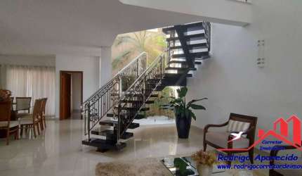 A Venda: Sobrado Residencial de Alto Padrão na Vila do Chafariz - Birigui