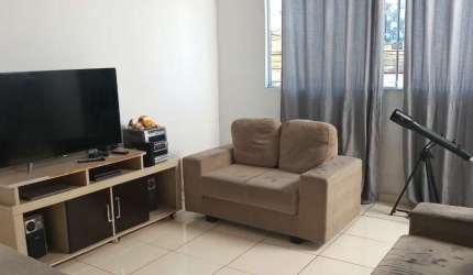4 casas no mesmo terreno