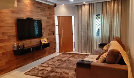 Sobrado a venda com 138m² com 3 dormitórios, 4 vagas