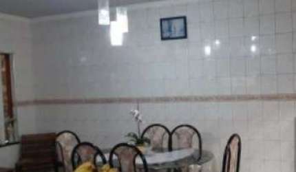 Sobrado em Santo André, 292m², 4 Dormitórios.