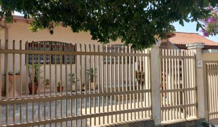 CASA À VENDA EM OSASCO