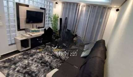 LINDO SOBRADO SENDO 2 DORMITORIOS, SENDO 2 SUITES