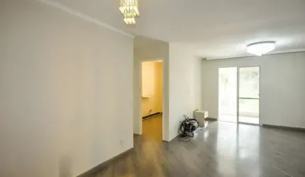 Apartamento à venda com 96m²,com 3 quartos sendo 1 suíte  e 2 vagas