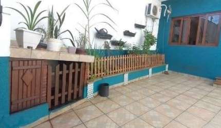 SOBRADO RESIDENCIAL E GALPÃO COMERCIAL EM OSASCO