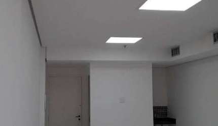 Sala comercial com 31m² na Chácara Santo Antônio (Zona Sul)
