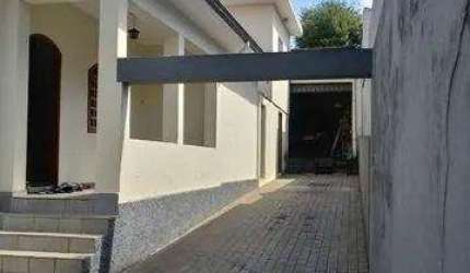 Sobrado à venda na Vila Formosa com 252m² 3 dormitórios 2 banheiros 5 vagas