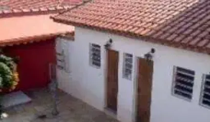 Sobrado à venda 385m² com 4 dormitórios 3 suítes e 3 vagas no Planalto Paulista.