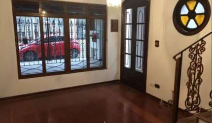 Casa à venda em São Paulo, Vila Granada