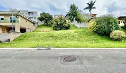 Lote - Cond. Village Los Angeles