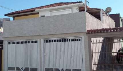 Sobrado a venda 3 - Dormitórios - 3 - Suíte e  3 Vagas 204M² ESTUDA PERMUTA