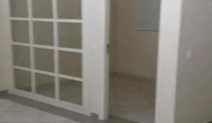 Oportunidade única: Sala comercial à venda em Mirandópolis, São Paulo-SP! 2 banheiros, 45m². Venha conferir!