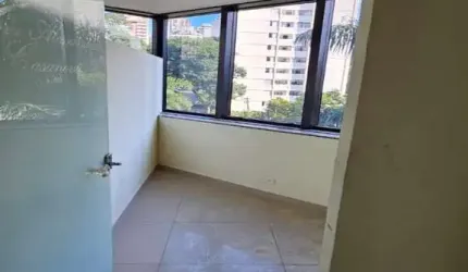 Conjunto comercial no morumbi