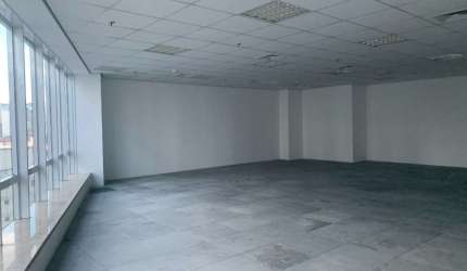 Conjunto comercial na região da Berrini. Alto padrão