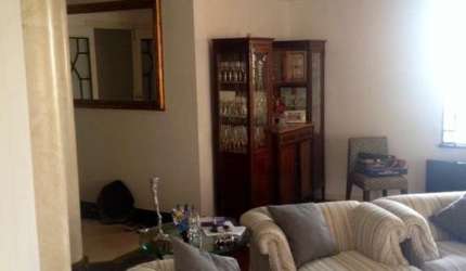 Apartamento à venda de 237m², 4 quartos, sendo 2 suítes e 4 vagas em Moema