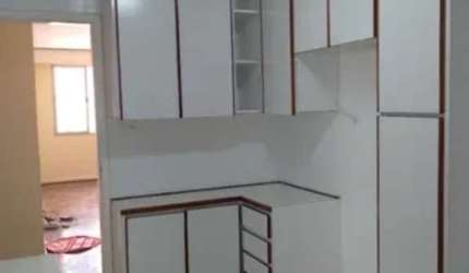 Apartamento à venda em Pinheiros, 130 metros com 3 quartos e 1 vaga