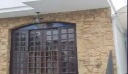 Sobrado à venda na Vila Formosa com 236m² 4 dormitórios 4 banheiros 6 vagas
